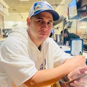 Meet your Posher, Jorge